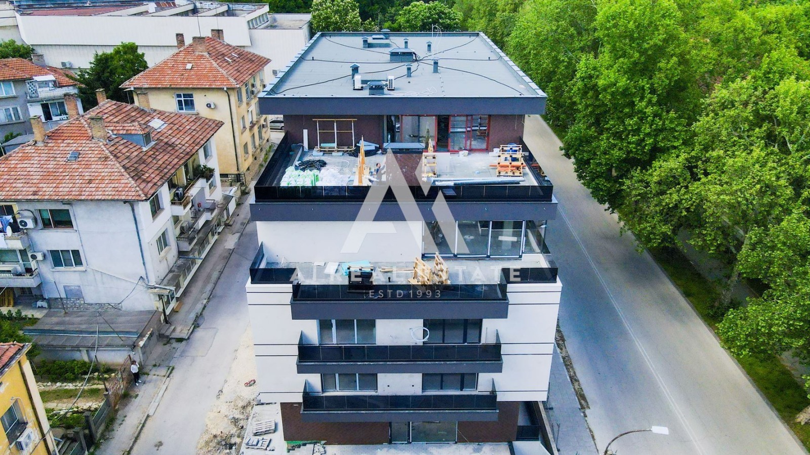 Продава МАГАЗИН, гр. Плевен, Идеален център, снимка 12 - Магазини - 45428651