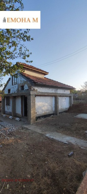 Продажба на имоти в с. Крумово, област Варна - изображение 2 