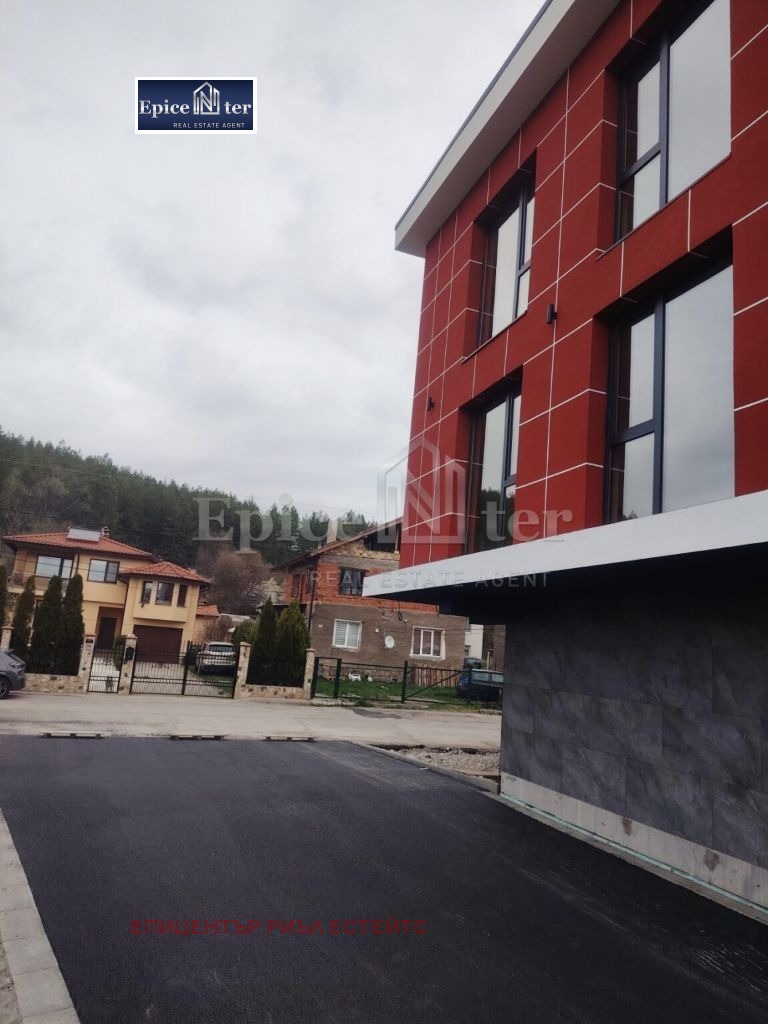 Продава МНОГОСТАЕН, гр. Перник, Мошино, снимка 4 - Апартаменти - 54242708