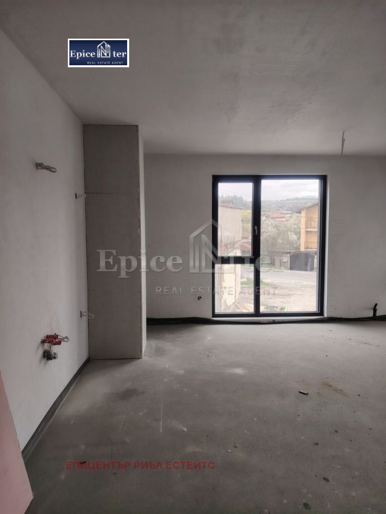 Продава МНОГОСТАЕН, гр. Перник, Мошино, снимка 11 - Апартаменти - 54242708