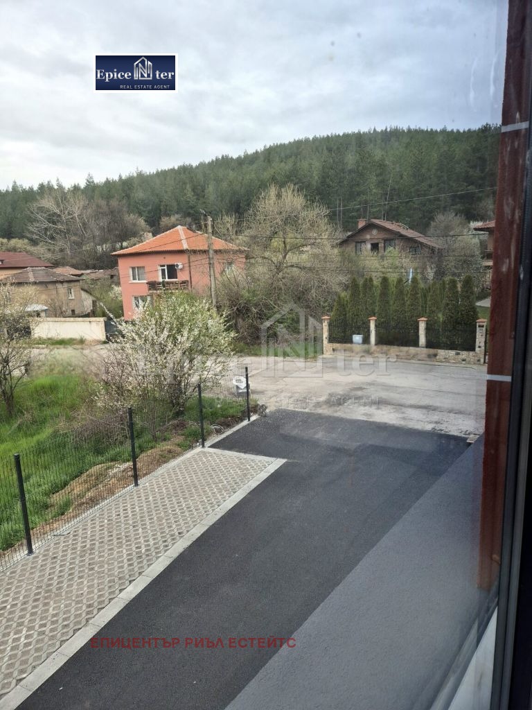 Продава МНОГОСТАЕН, гр. Перник, Мошино, снимка 7 - Апартаменти - 54242708