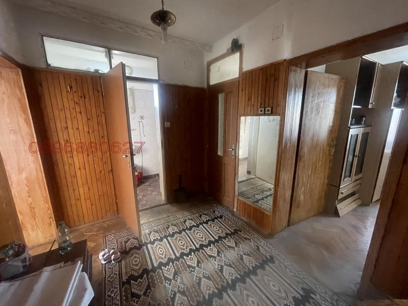 Продава КЪЩА, гр. Казанлък, област Стара Загора, снимка 3 - Къщи - 52779694