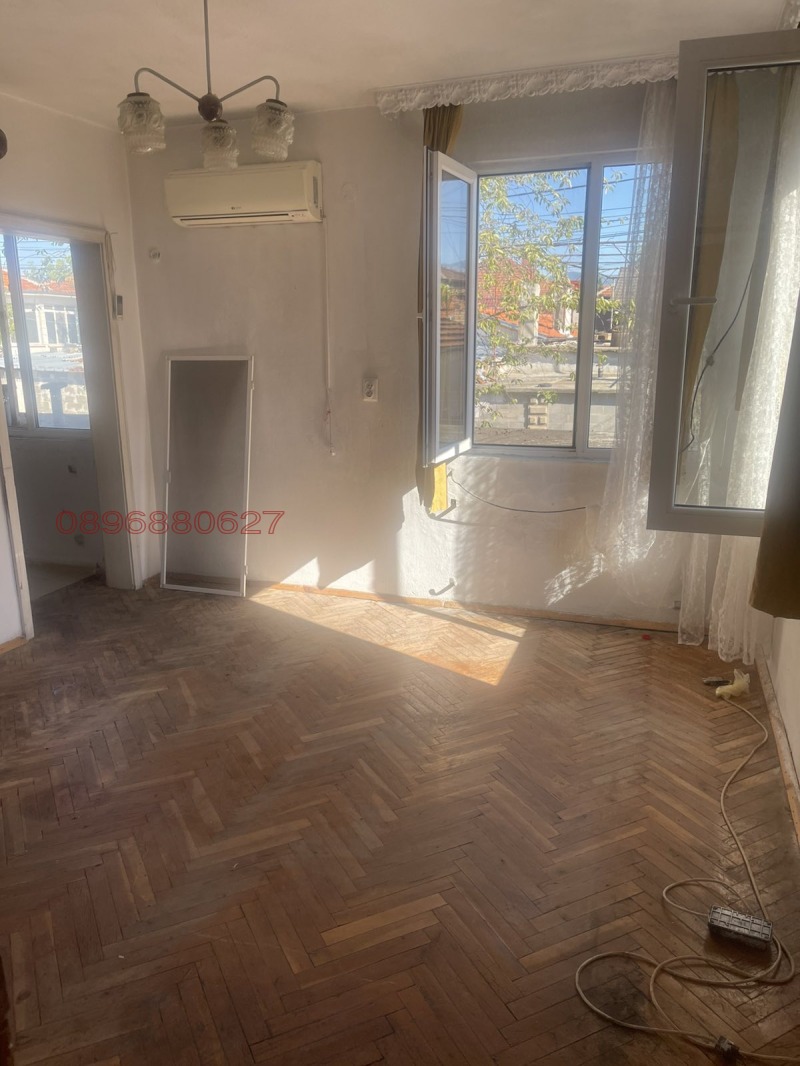 Продава КЪЩА, гр. Казанлък, област Стара Загора, снимка 10 - Къщи - 52779694