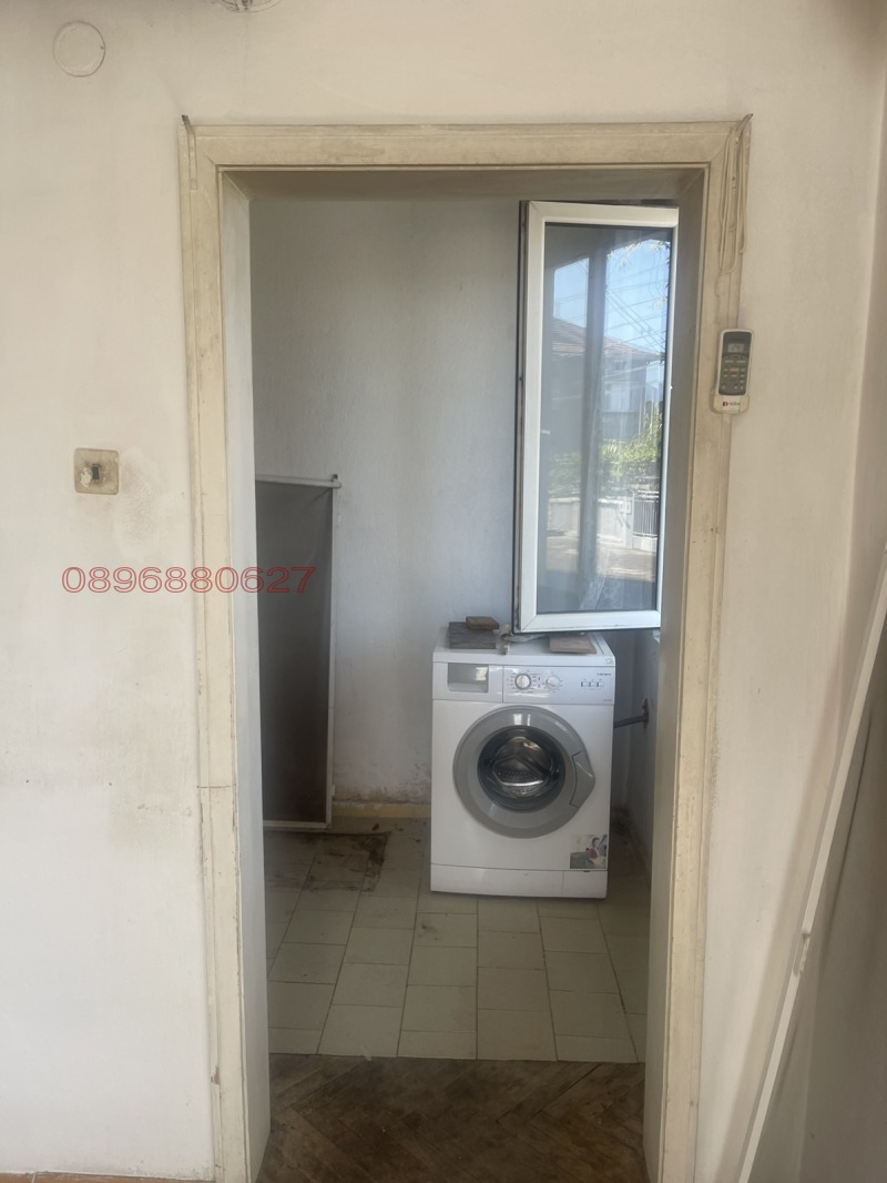 Продава КЪЩА, гр. Казанлък, област Стара Загора, снимка 4 - Къщи - 52779694