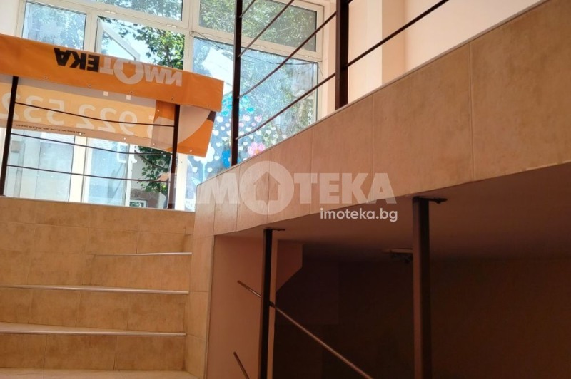 En venta  Comercio Sofia , Tsentar , 54 metros cuadrados | 92150344 - imagen [4]