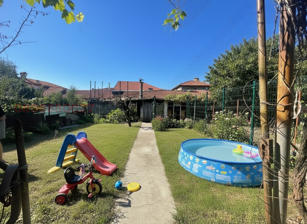 Продава КЪЩА, гр. Казанлък, област Стара Загора, снимка 13 - Къщи - 54234128