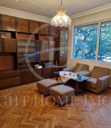 De vânzare  2 dormitoare Plovdiv , Ciuciuc Parij , 80 mp | 94246992