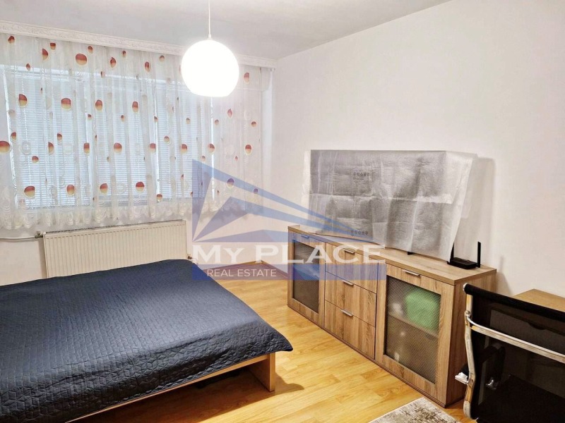 Продава 3-СТАЕН, гр. Шумен, Боян Българанов 1, снимка 2 - Апартаменти - 52550908