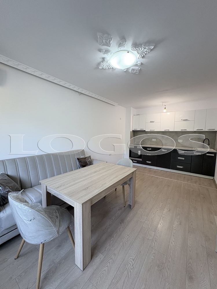Продава 3-СТАЕН, гр. Варна, Център, снимка 2 - Апартаменти - 55571446