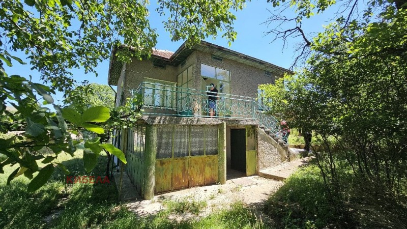 Продава КЪЩА, с. Старо село, област Перник, снимка 1 - Къщи - 46214461