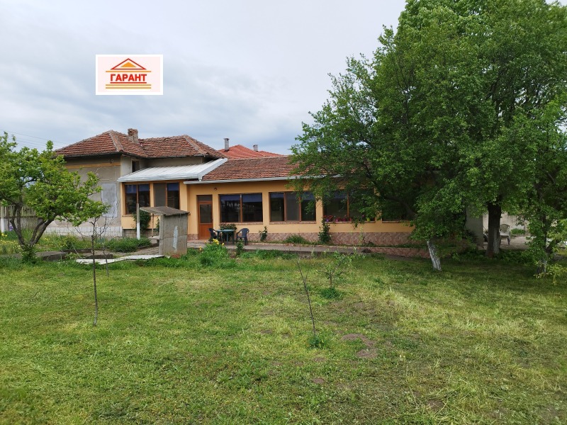 Eladó  Ház régió Pleven , Trastenik , 163 négyzetméter | 44942705