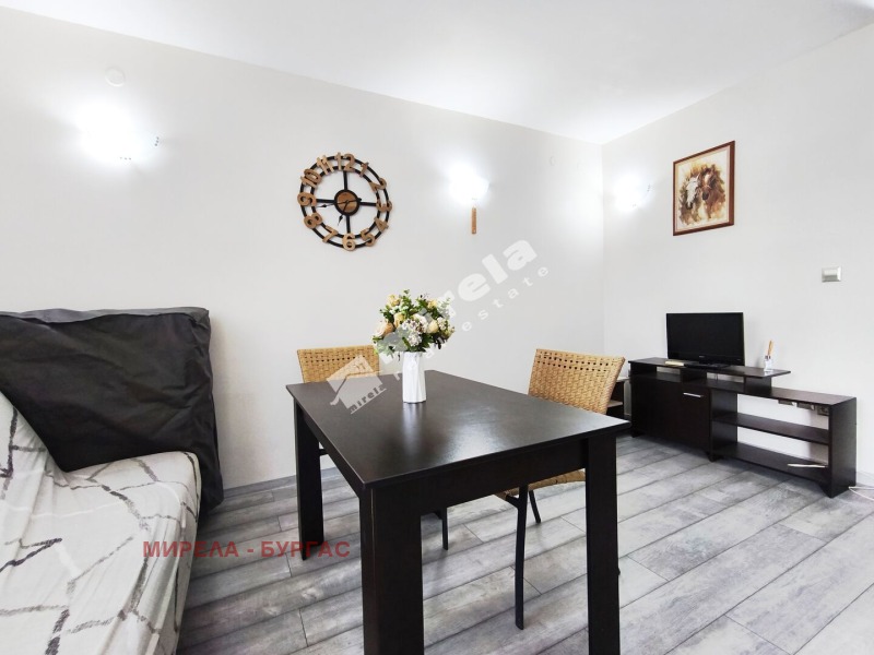 À venda  1 quarto região Burgas , k.k. Slantchev briag , 61 m² | 49917467 - imagem [4]