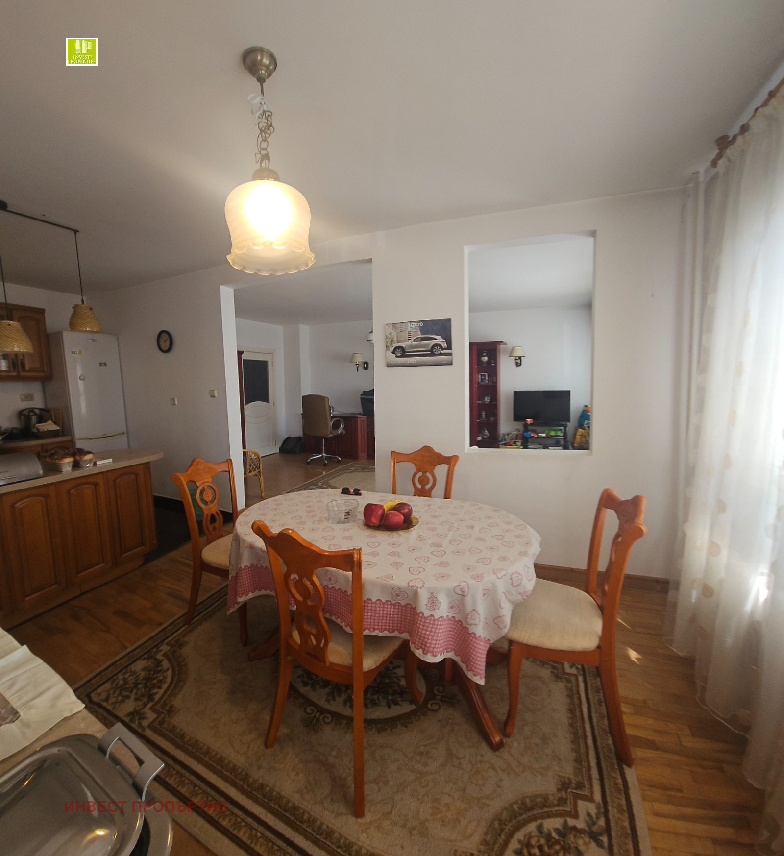 Продава 3-СТАЕН, гр. София, Лагера, снимка 2 - Апартаменти - 54219009