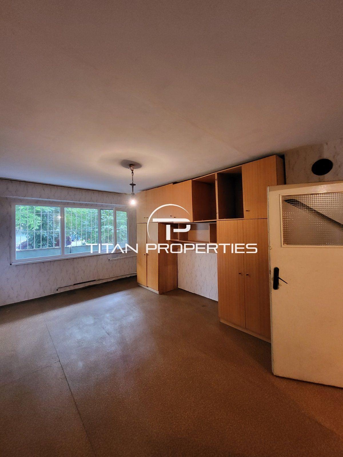 Продава 3-СТАЕН, гр. Бургас, Изгрев, снимка 2 - Апартаменти - 56112919