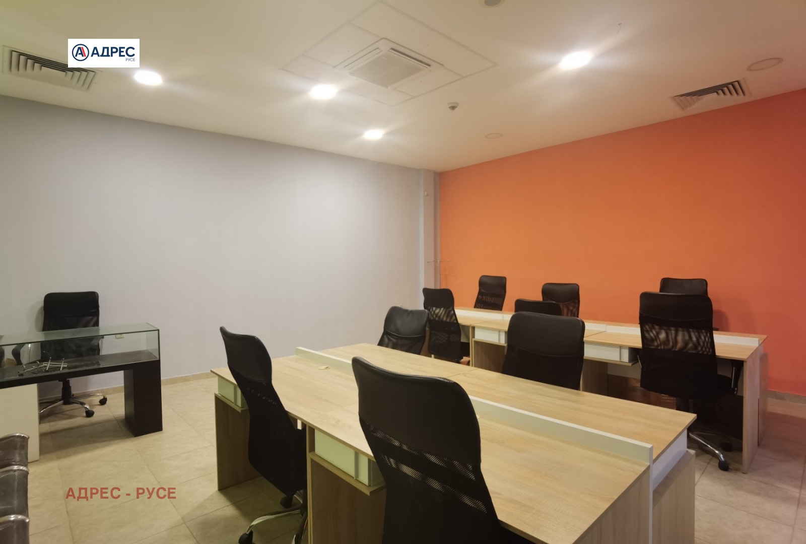 Продава ОФИС, гр. Русе, Център, снимка 2 - Офиси - 50641462