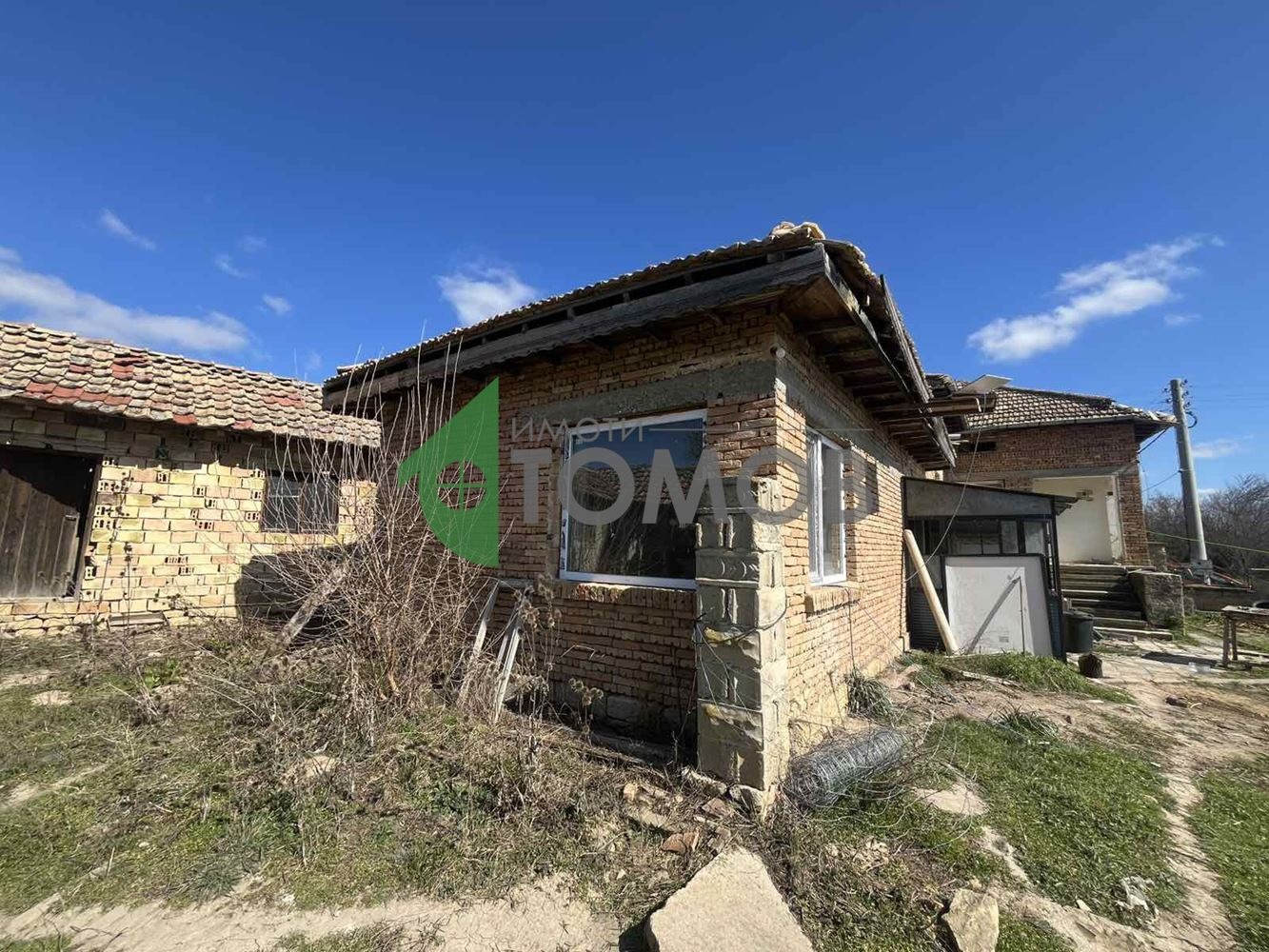 Продава КЪЩА, с. Тръница, област Шумен, снимка 2 - Къщи - 53814585