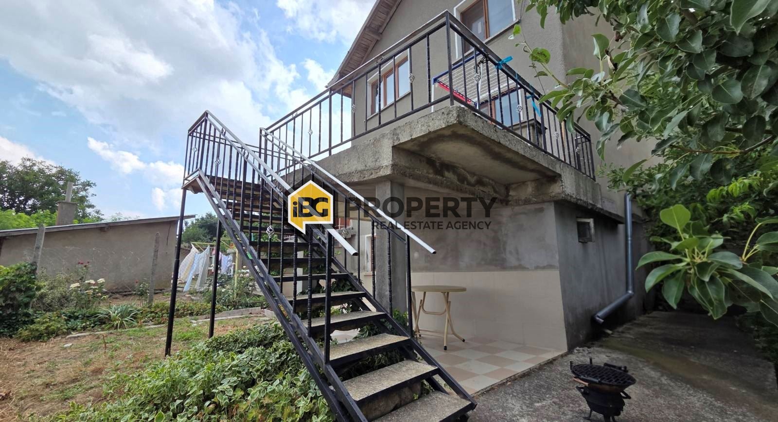 Продава КЪЩА, гр. Бяла, област Варна
