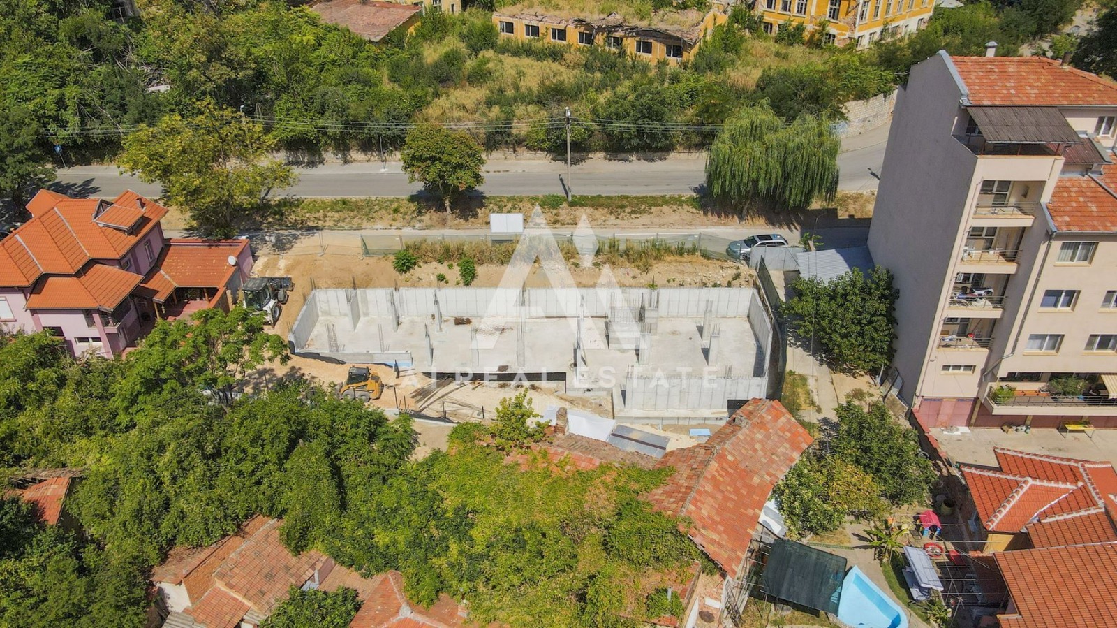 Продава ГАРАЖ, ПАРКОМЯСТО, гр. Плевен, 9-ти квартал, снимка 2 - Гаражи и паркоместа - 56008096