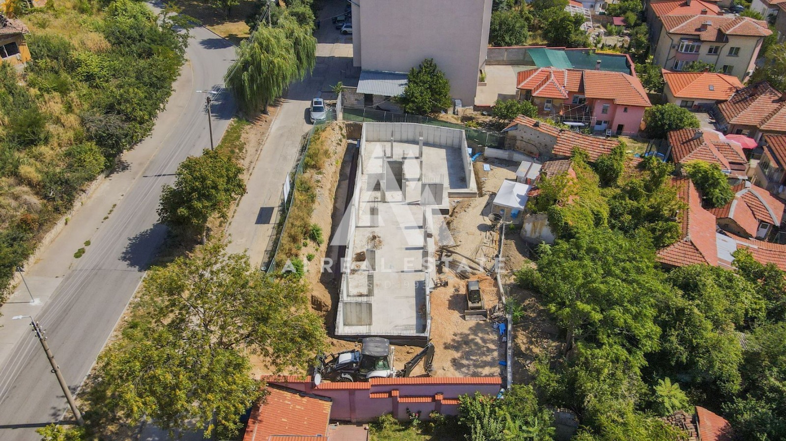 Продава ГАРАЖ, ПАРКОМЯСТО, гр. Плевен, 9-ти квартал, снимка 12 - Гаражи и паркоместа - 56008096
