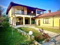 Продава КЪЩА, област Варна, с. Болярци • 550000 € • 45872671 — Holmes.bg