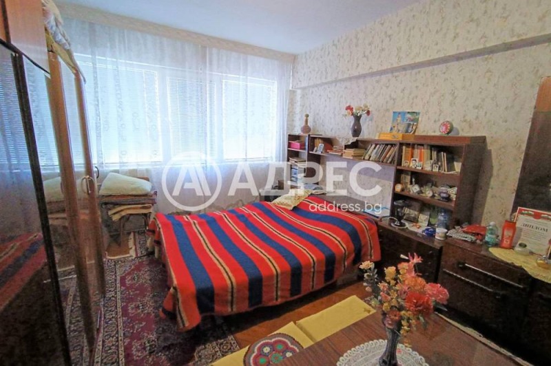 Продава 3-СТАЕН в град Разград, Бели Лом - 98 кв.м / 97 150 € » 190 008.88 лв., АДРЕС