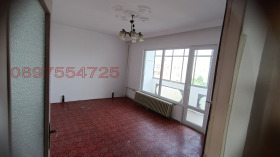 Продава 3-стаен град Пловдив Тракия - [1] 