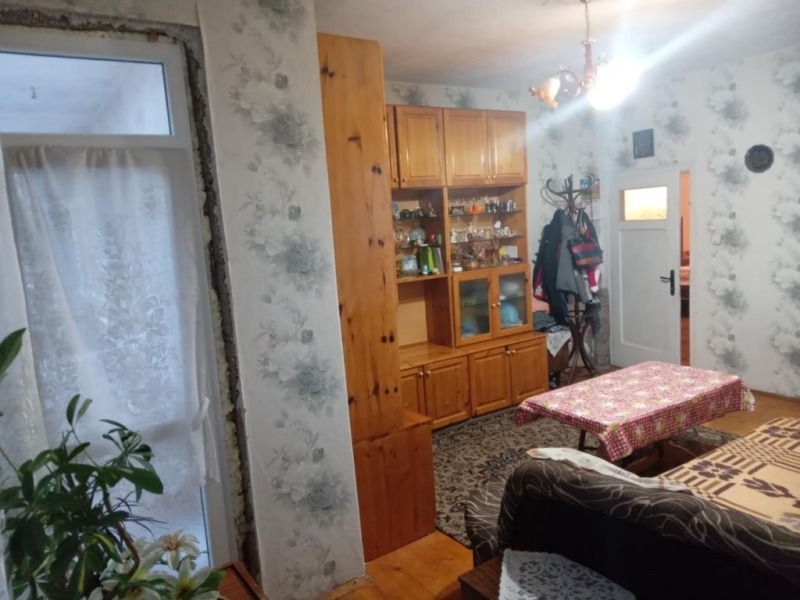 Продава  Етаж от къща област Пазарджик , гр. Велинград , 123 кв.м | 36304551 - изображение [4]