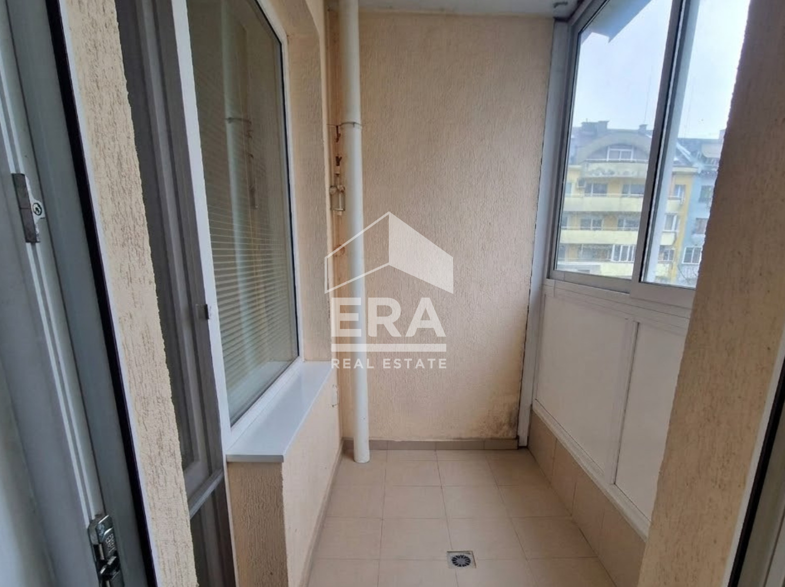 Продава 2-СТАЕН, гр. Русе, Възраждане, снимка 5 - Апартаменти - 54066100