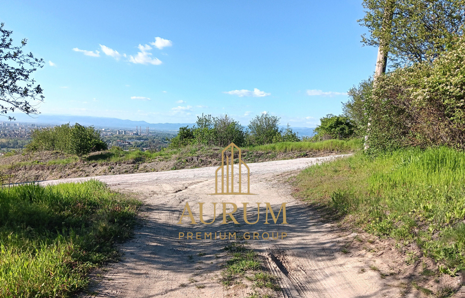 Продава ПАРЦЕЛ, гр. София, с. Герман, снимка 3 - Парцели - 53870403