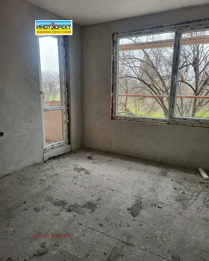 Продава 3-СТАЕН в град Пазарджик, Устрем - 97 кв.м / 97 000 € » 189 715.51 лв., ИМОТ КОРЕКТ