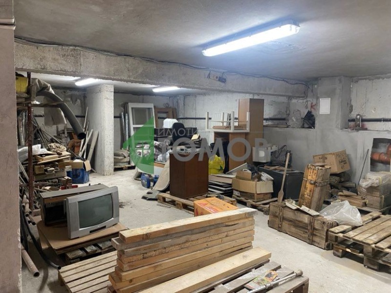 Продава СКЛАД в град Шумен, Пазара - 167 кв.м / 108 394 € » 212 000.24 лв., ИМОТИ ТОМОВ