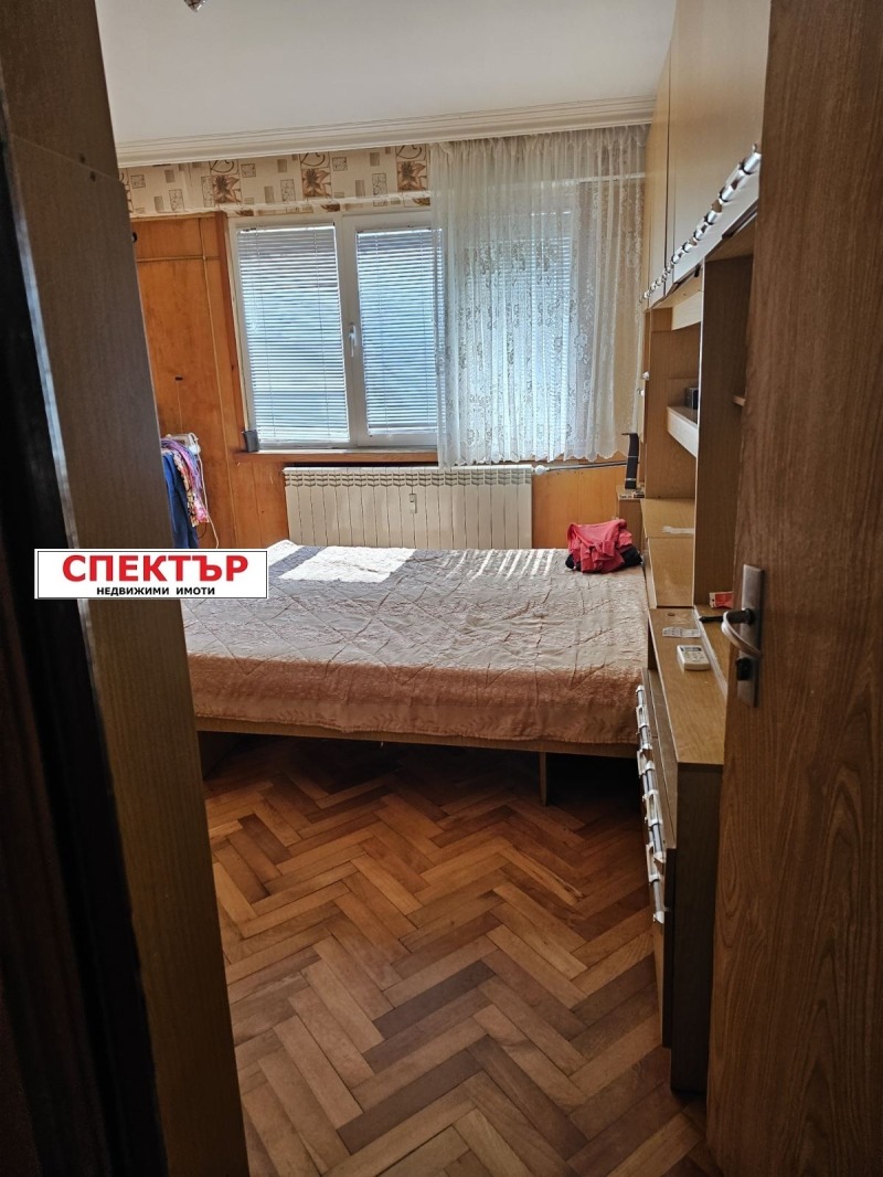 Продава 3-СТАЕН, гр. Перник, Център, снимка 3 - Aпартаменти - 47424470