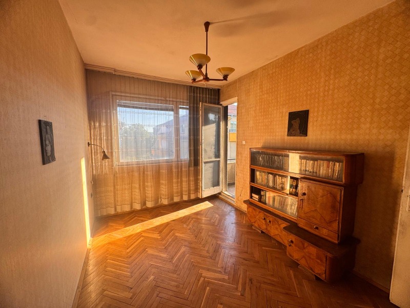 Eladó  3 hálószobás Ruse , Centar , 91 négyzetméter | 81038712 - kép [4]