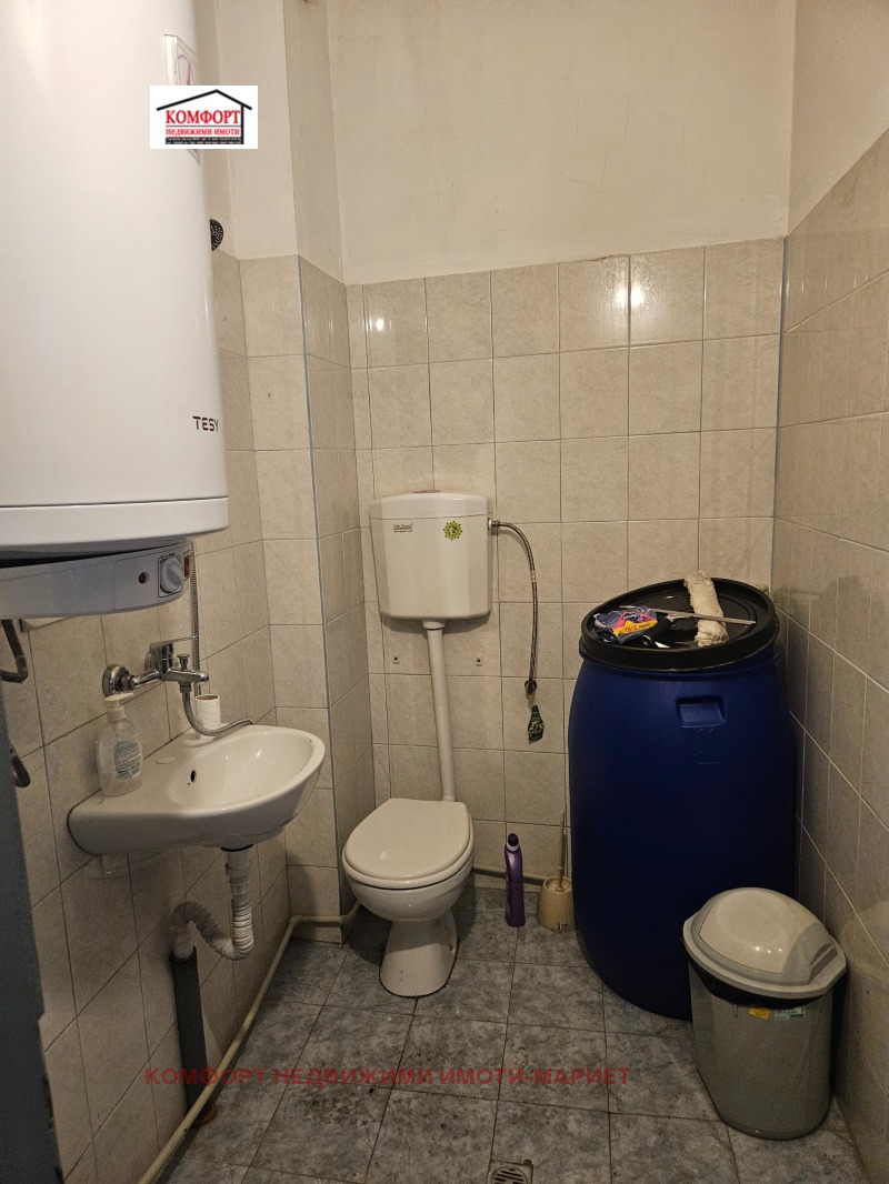 Продава  Магазин град Плевен , Широк център , 73 кв.м | 12026725 - изображение [9]