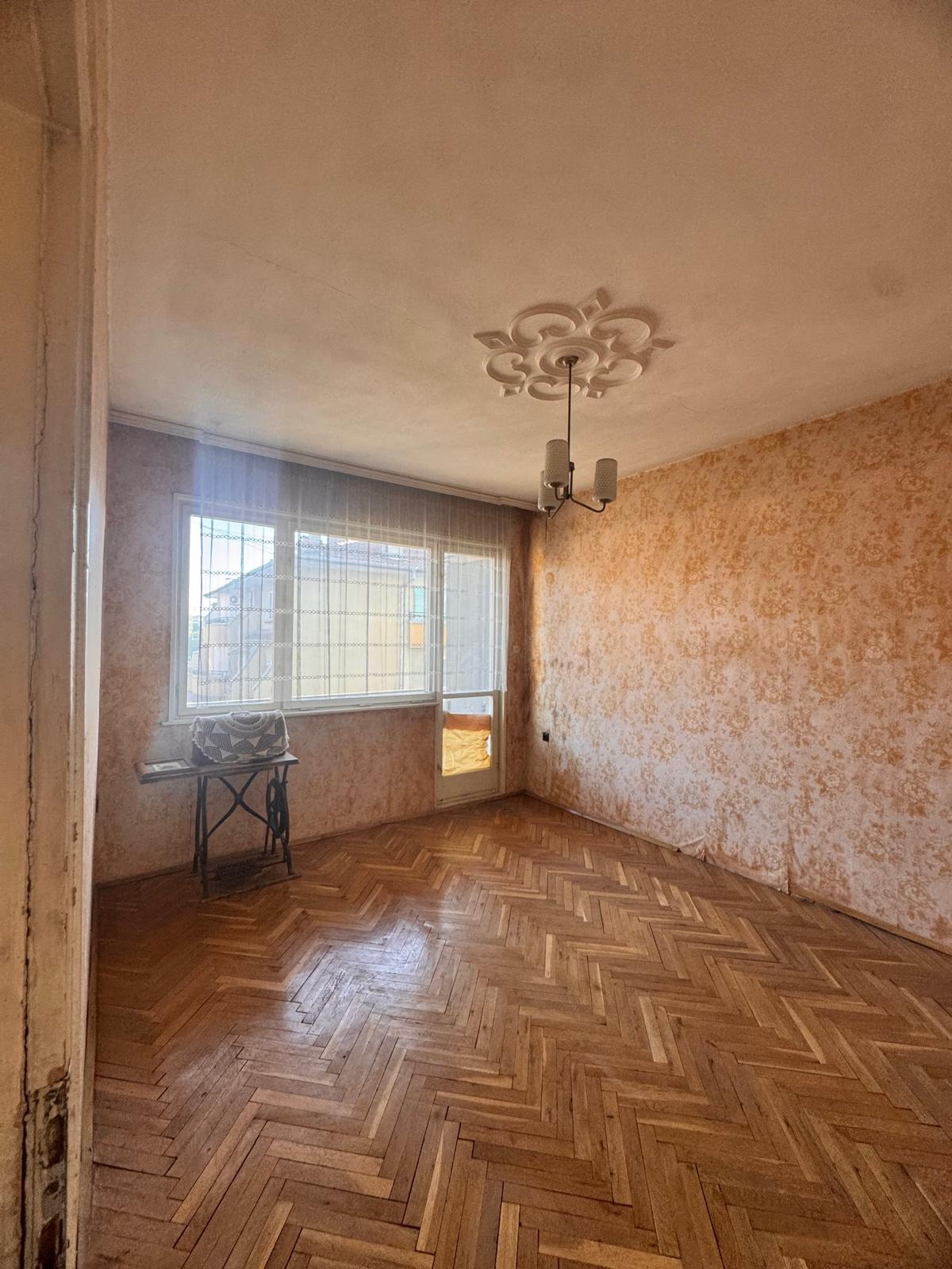 Продава 4-СТАЕН, гр. Русе, Център, снимка 2 - Апартаменти - 51817948