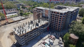 1 quarto Trakiia, Plovdiv 1