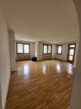 ������� 4-����� | Imot.bg � ����� ������ 11