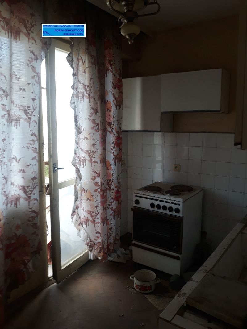 Na prodej  1 ložnice Loveč , Mladost , 59 m2 | 64693740 - obraz [2]
