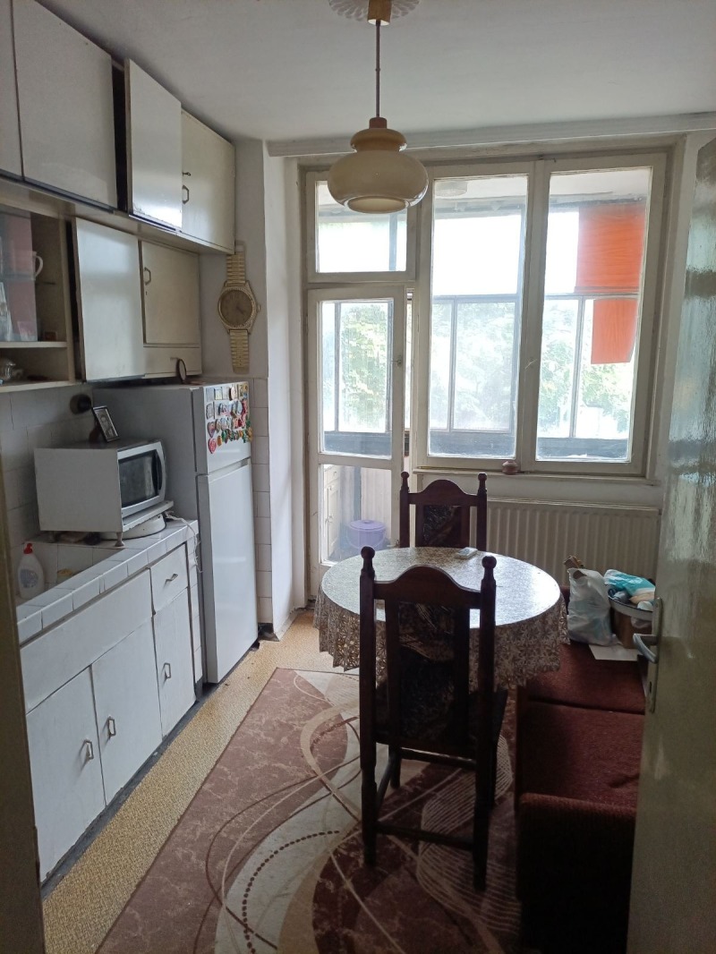 De vânzare  2 dormitoare Stara Zagora , Tri ciuciura - iug , 60 mp | 16179557 - imagine [5]