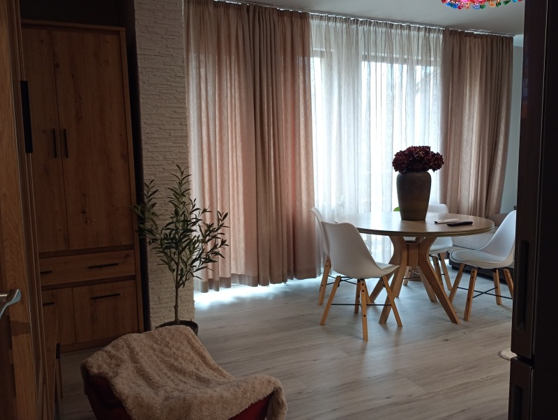 Продава 3-СТАЕН, гр. Плевен, Широк център, снимка 4 - Апартаменти - 52469780