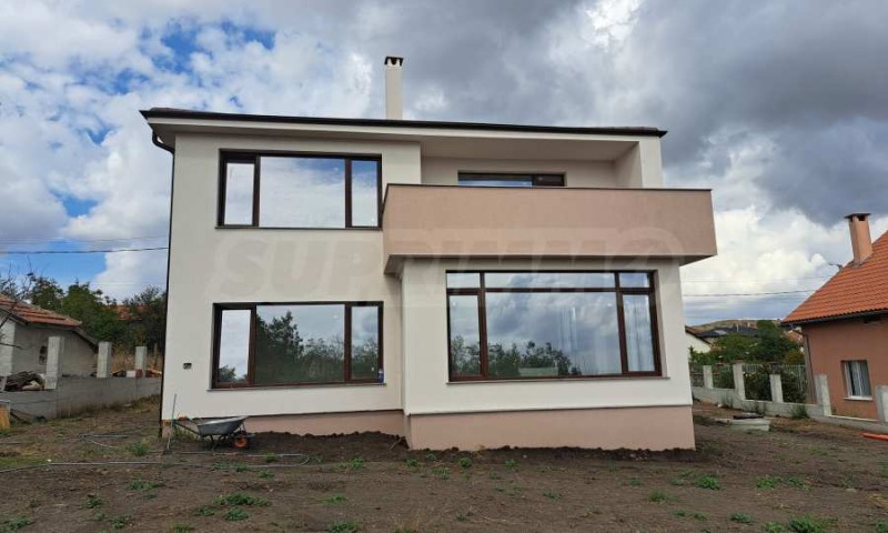 Продава  Къща, област Бургас, с. Лъка •  335 000 EUR • ID 13157896 — holmes.bg - [1] 