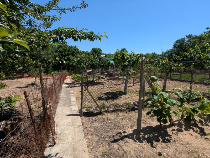 Продава ВИЛА, гр. Казанлък, област Стара Загора, снимка 6 - Вили - 52785766