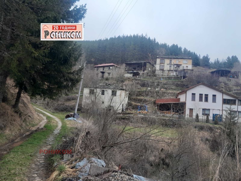 Продава  Парцел област Пловдив , с. Лилково ,  кв.'Брезовица', 1028 кв.м | 72335650 - изображение [3]