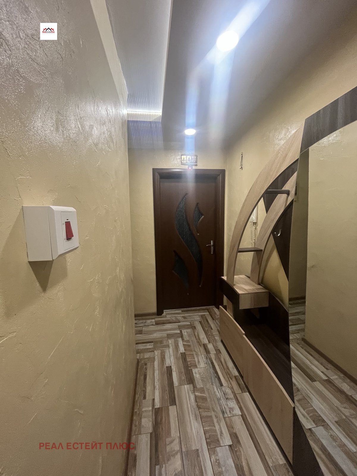 Продава 3-СТАЕН, гр. Плевен, Мара Денчева, снимка 3 - Апартаменти - 54129719