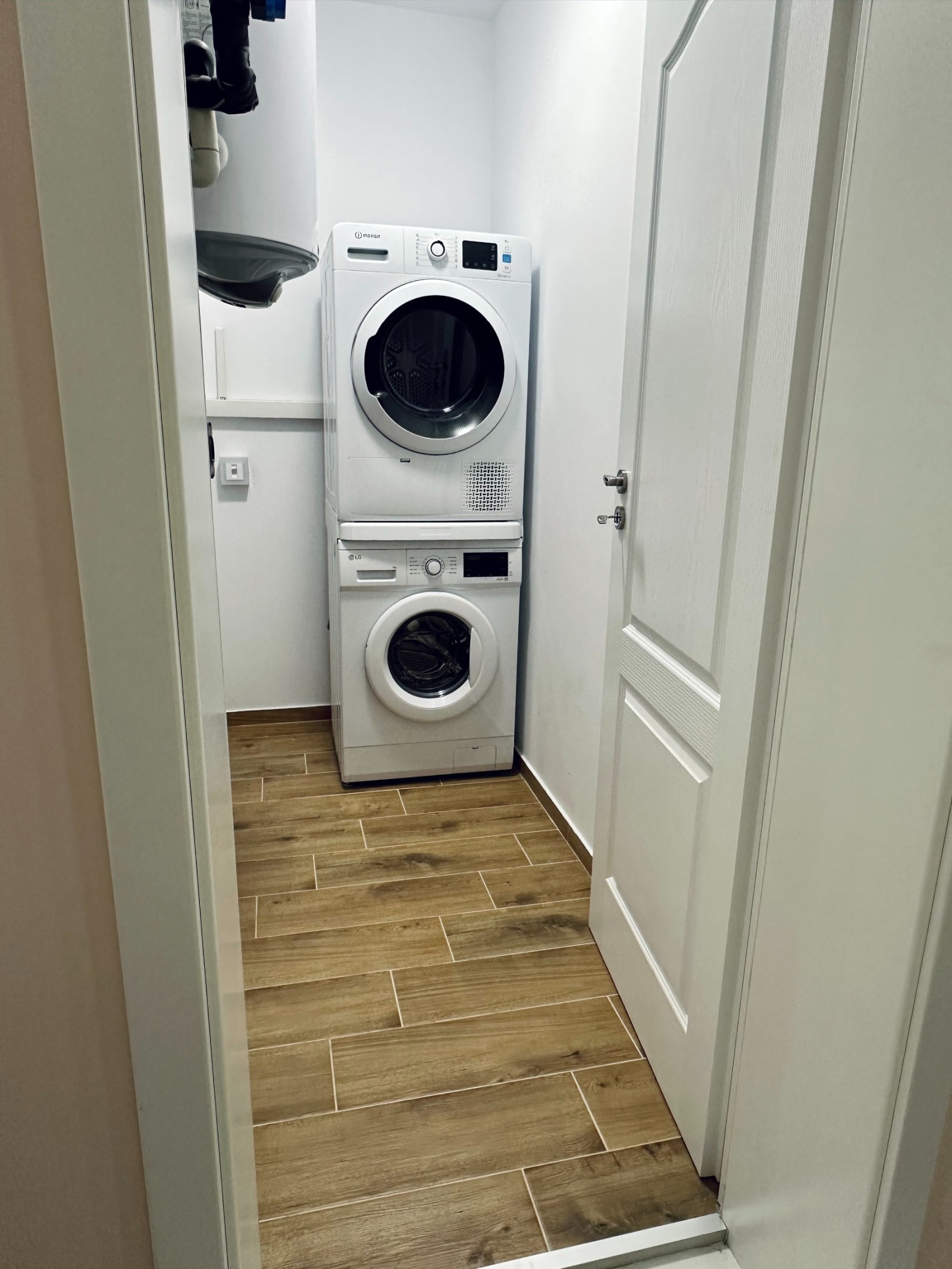 Продава 3-СТАЕН, гр. София, Кръстова вада, снимка 7 - Апартаменти - 55069243