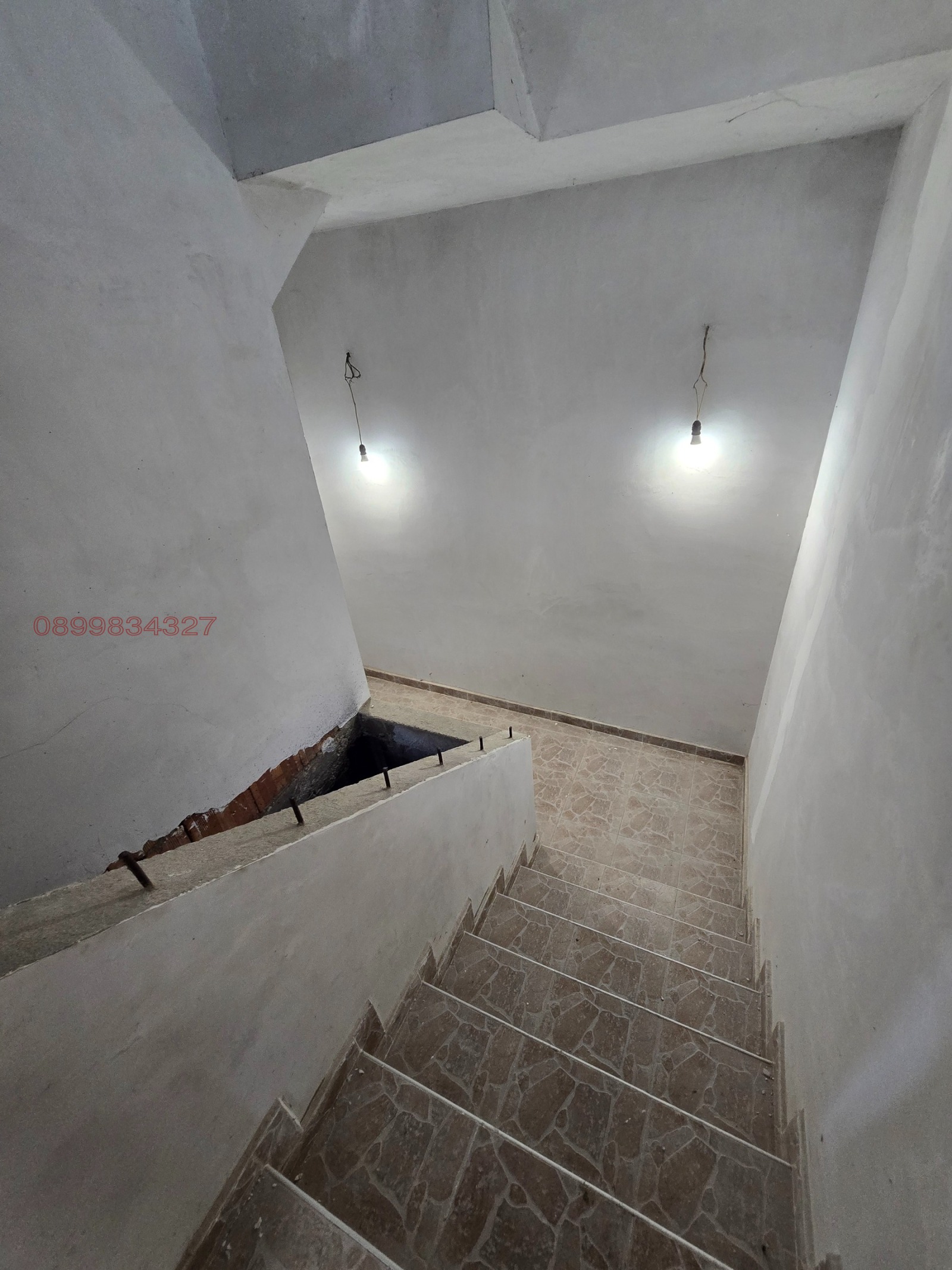 Продава КЪЩА, гр. София, Враждебна, снимка 11 - Къщи - 54826299
