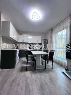 1 chambre Mladejki Halm, Plovdiv 4