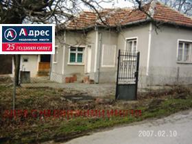Продажба на имоти в гр. Антоново, област Търговище - изображение 1 