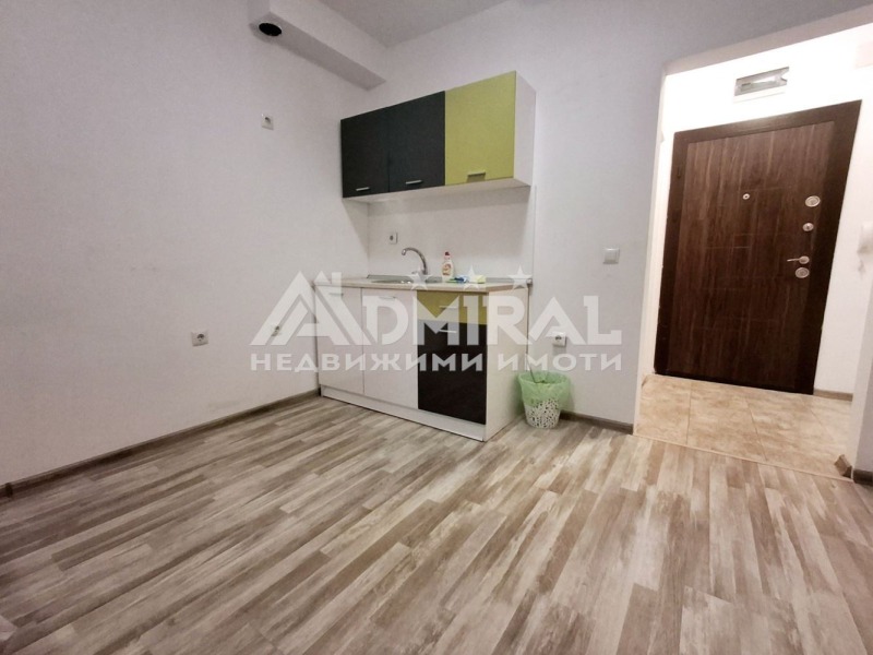 In vendita  Studio Burgas , Meden rudnik - zona V , 33 mq | 96592014 - Immagine [6]