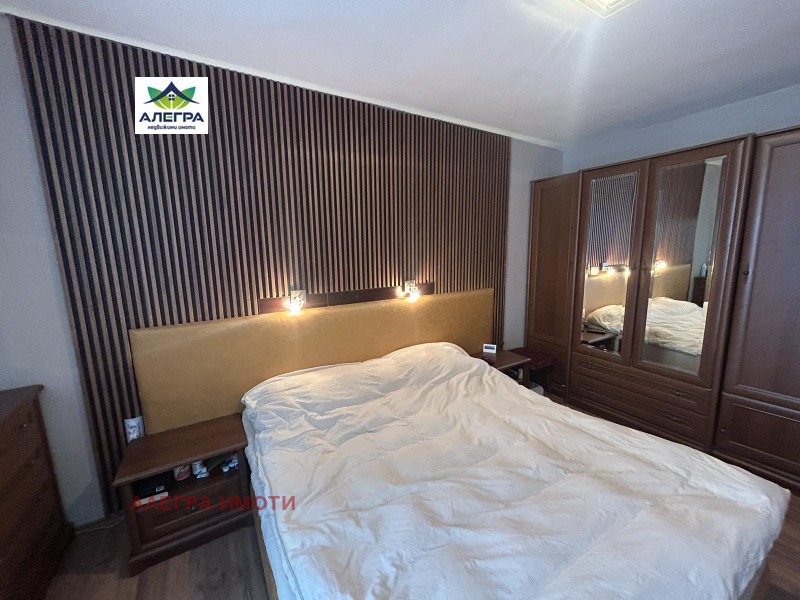 Продава 3-СТАЕН, гр. Пазарджик, Идеален център, снимка 5 - Апартаменти - 53562078